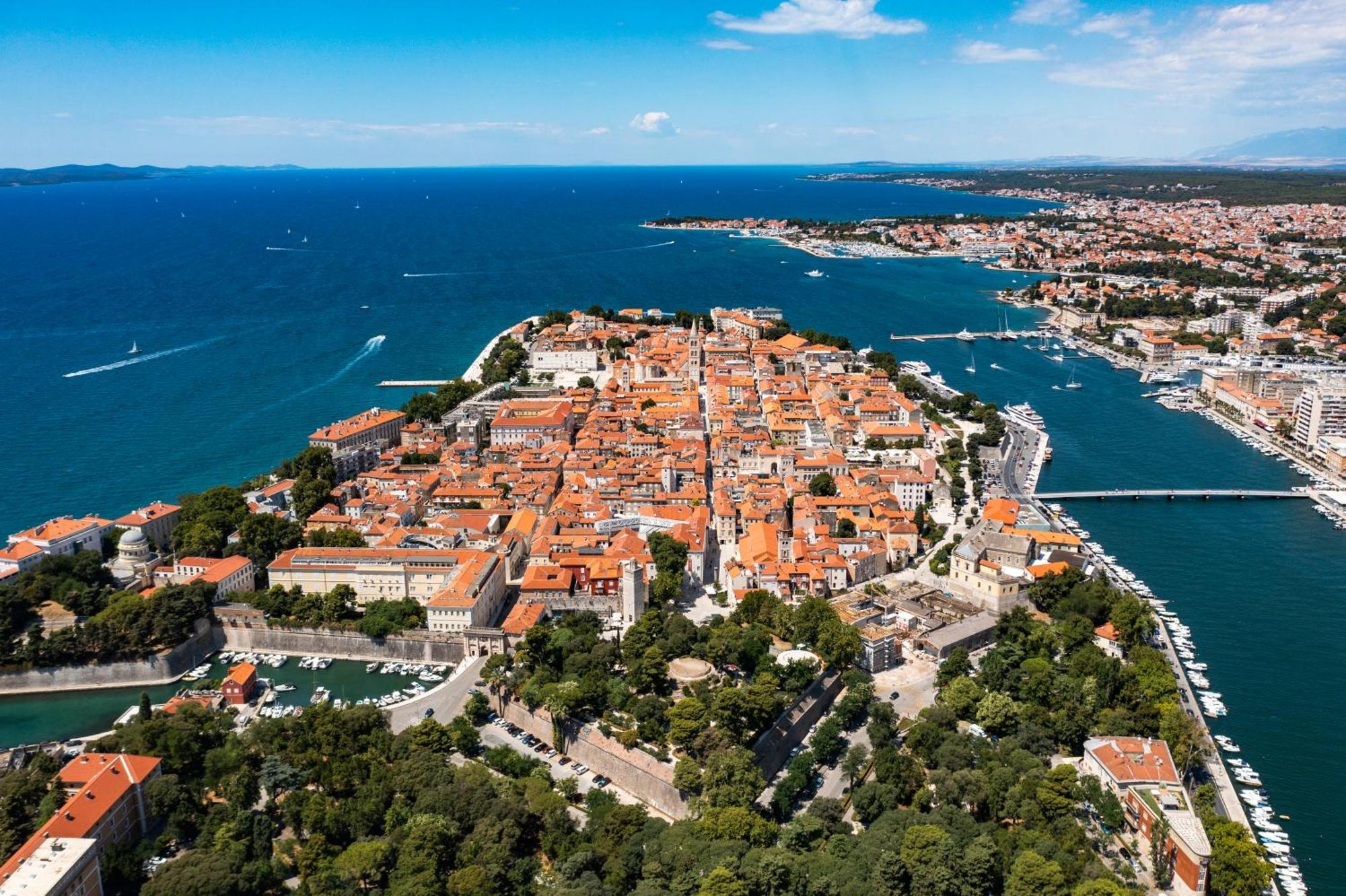 Duo Soles - Apartments With Private Parking Near Zadar Murvica  외부 사진