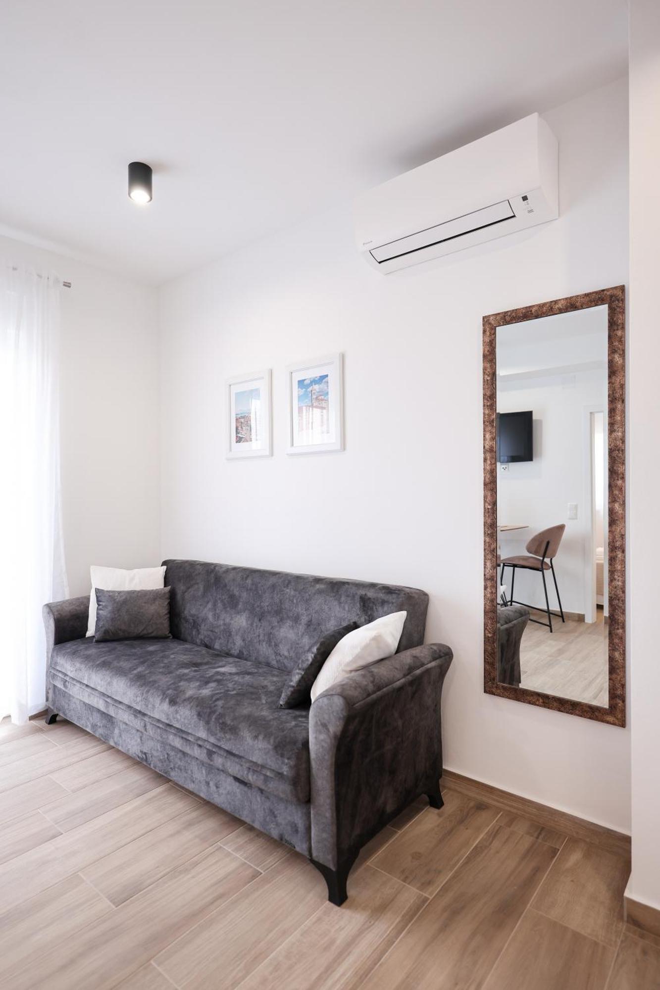 Duo Soles - Apartments With Private Parking Near Zadar Murvica  외부 사진