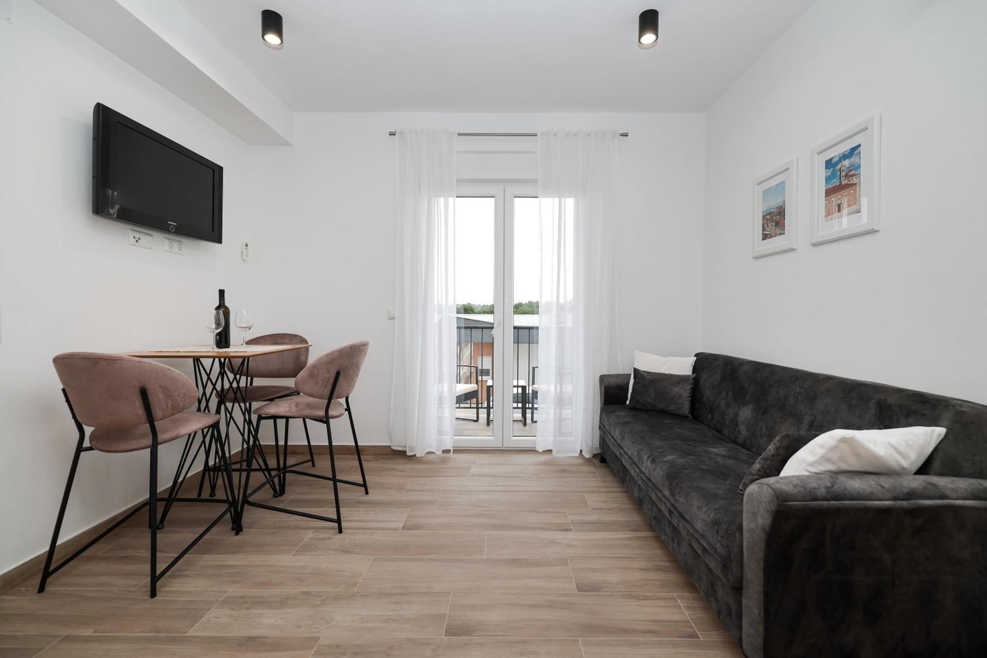 Duo Soles - Apartments With Private Parking Near Zadar Murvica  외부 사진