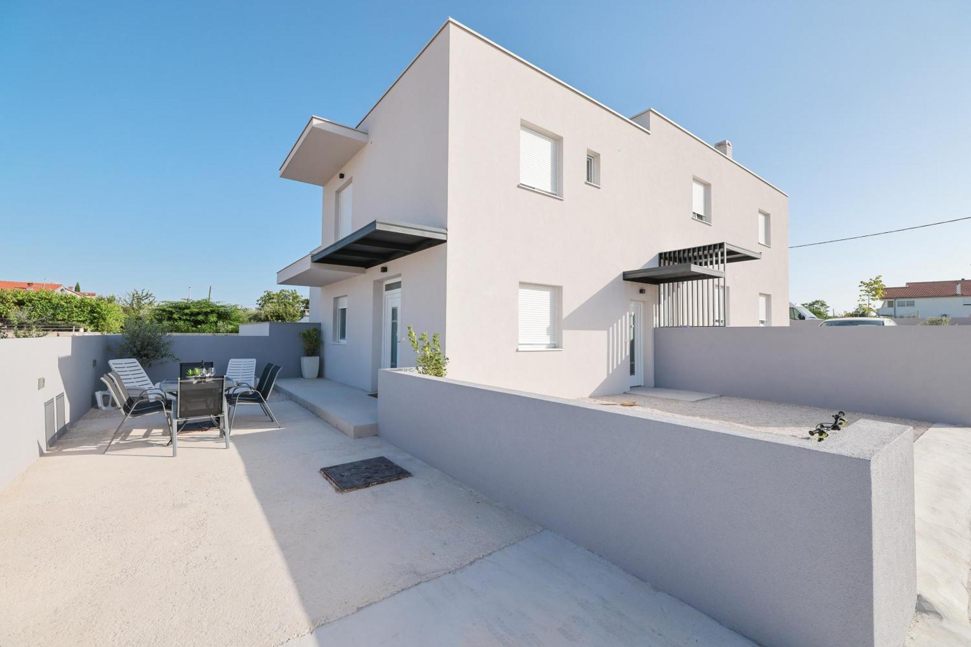 Duo Soles - Apartments With Private Parking Near Zadar Murvica  외부 사진